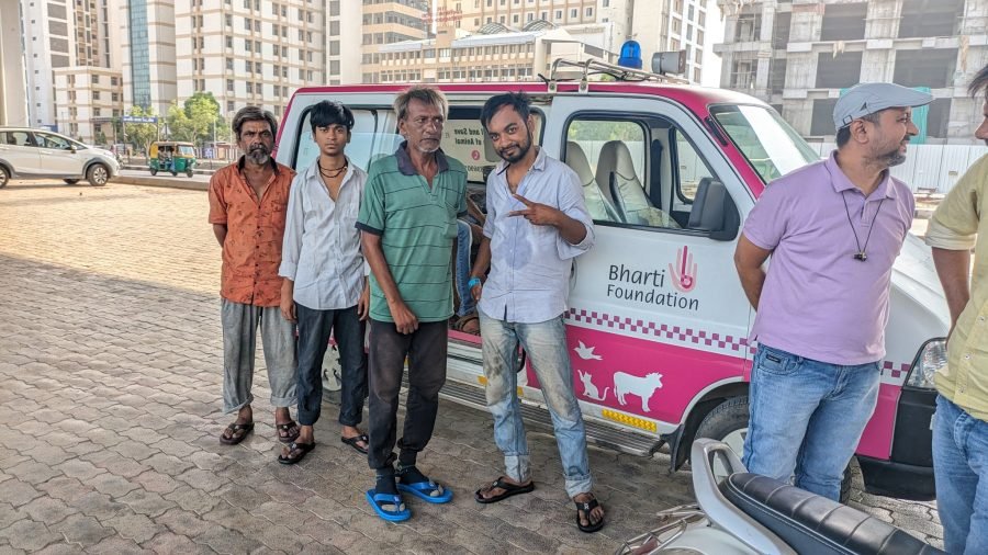 Slipper Distribution, Ahmedabad, May 2024