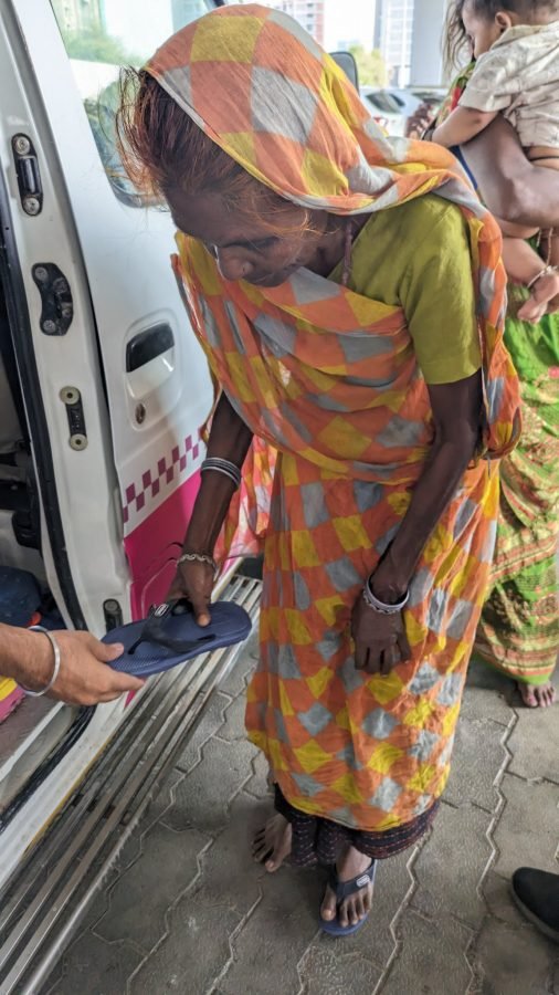 Slipper Distribution, Ahmedabad, May 2024