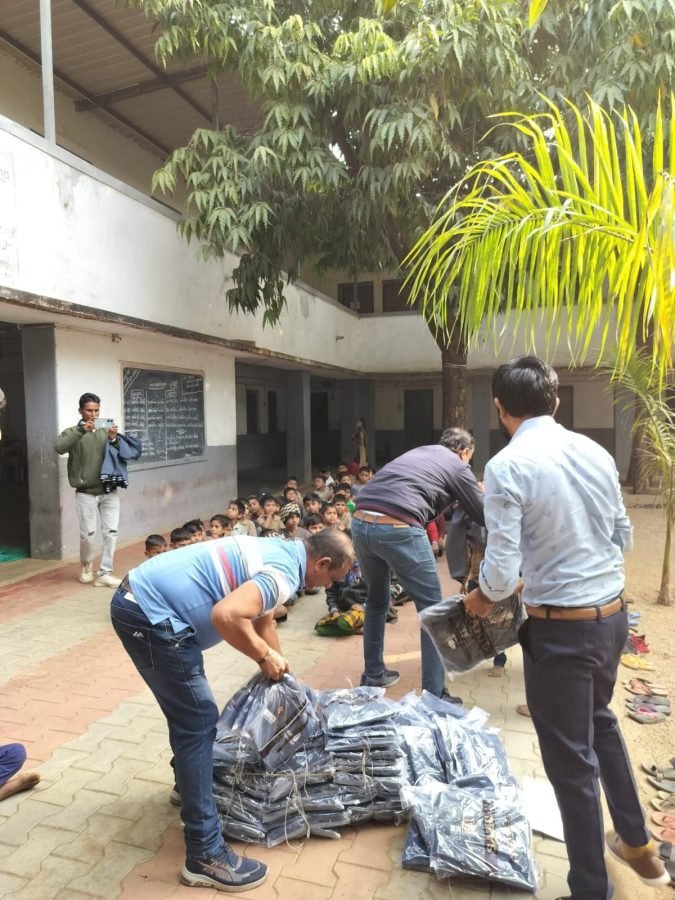 Jacket Distribution, Samel Pani, near Ambaji, December 2024