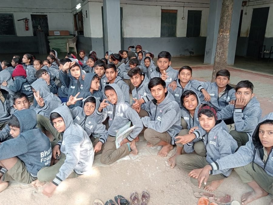 Jacket Distribution, Samel Pani, near Ambaji, December 2024