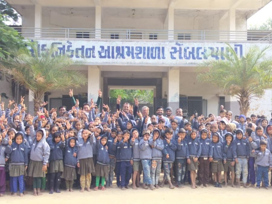 Jacket Distribution, Samel Pani, near Ambaji, December 2024