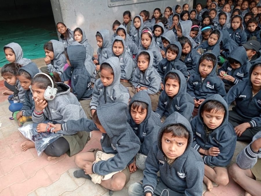 Jacket Distribution, Samel Pani, near Ambaji, December 2024