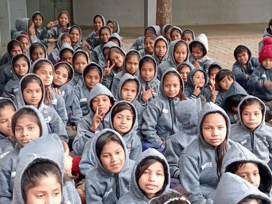 Jacket Distribution, Samel Pani, near Ambaji, December 2024