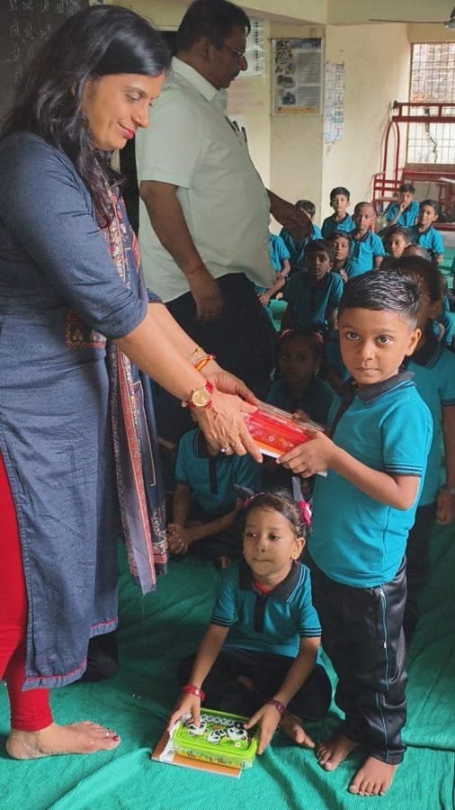 Notebook and Lunchbox Distribution, Alva Prathmik School, July 2025
