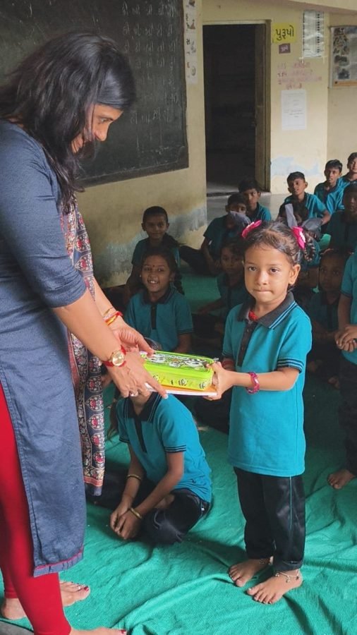 Notebook and Lunchbox Distribution, Alva Prathmik School, July 2025