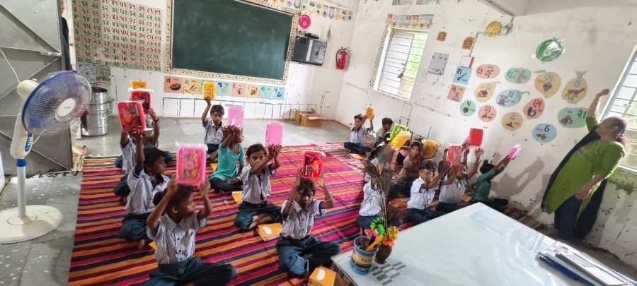 Notebook and Lunchbox Distribution, Alva Prathmik School, July 2025