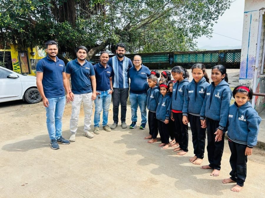 Jacket Distribution, Kondhanpur, Salvade and Rameshware, Pune, October 2025