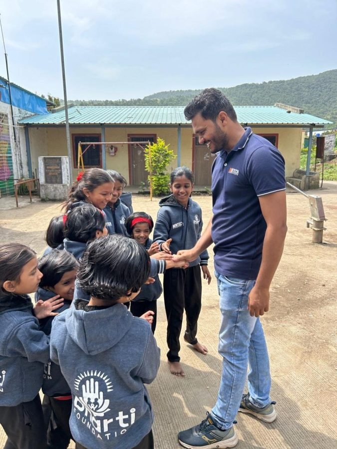 Jacket Distribution, Kondhanpur, Salvade and Rameshware, Pune, October 2025