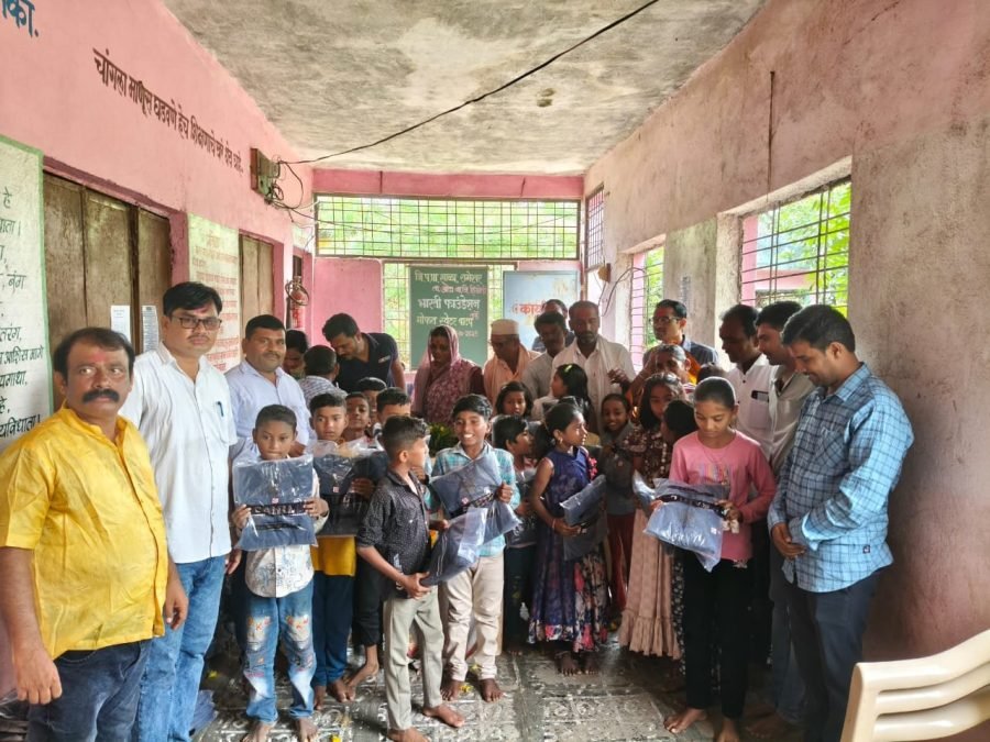 Jacket Distribution, Kondhanpur, Salvade and Rameshware, Pune, October 2025