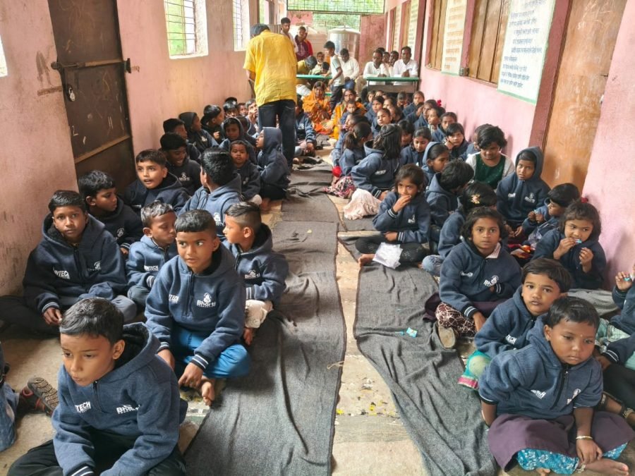 Jacket Distribution, Kondhanpur, Salvade and Rameshware, Pune, October 2025