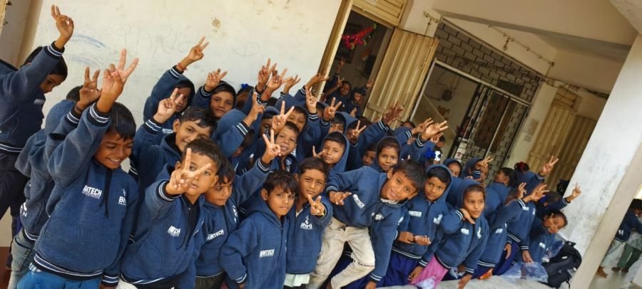 Jacket Distribution, Sihunj and Khesara, Kheda, October 2025