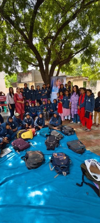 Jacket Distribution, Sihunj and Khesara, Kheda, October 2025
