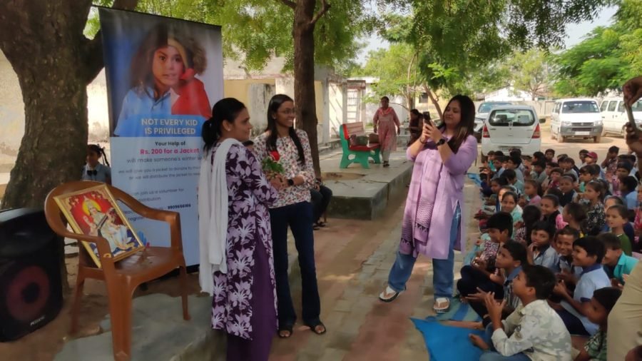 Jacket Distribution, Sihunj and Khesara, Kheda, October 2025