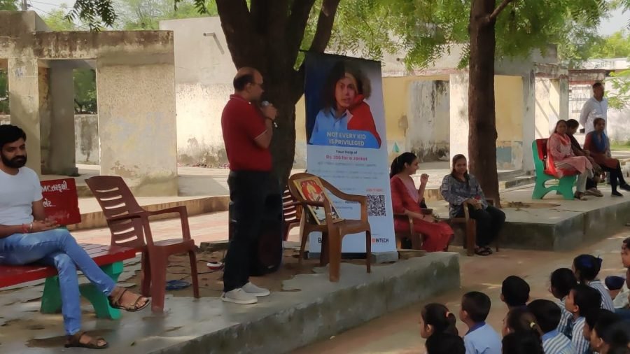 Jacket Distribution, Sihunj and Khesara, Kheda, October 2025