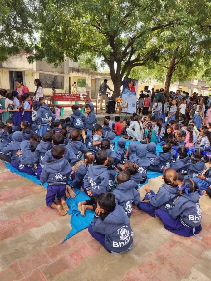 Jacket Distribution, Sihunj and Khesara, Kheda, October 2025