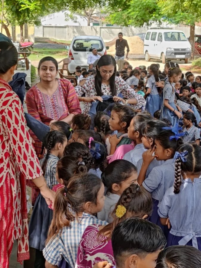 Jacket Distribution, Sihunj and Khesara, Kheda, October 2025