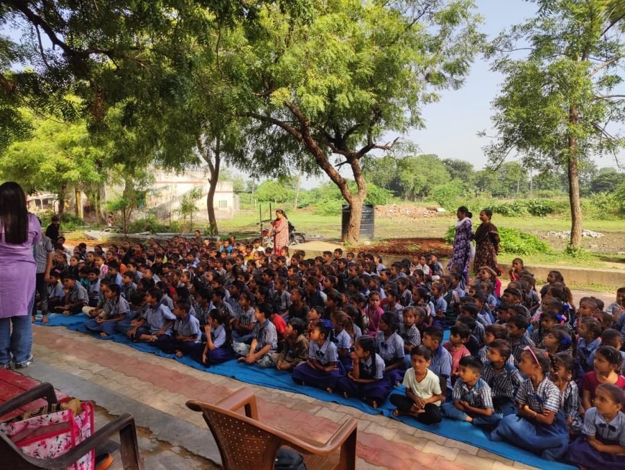 Jacket Distribution, Sihunj and Khesara, Kheda, October 2025