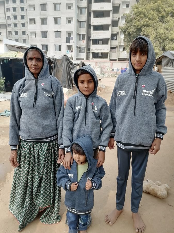 Jacket Distribution, 2025