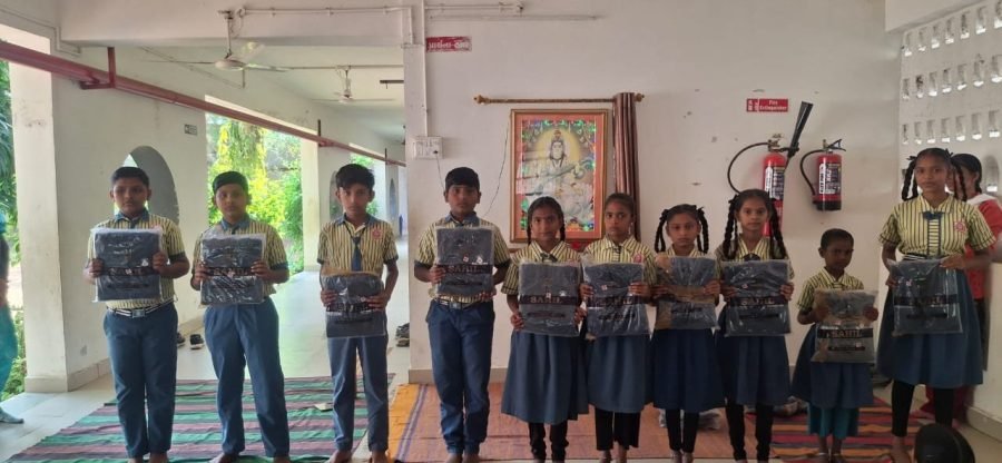 Jacket Distribution, Alva Prathmik School, November 2025