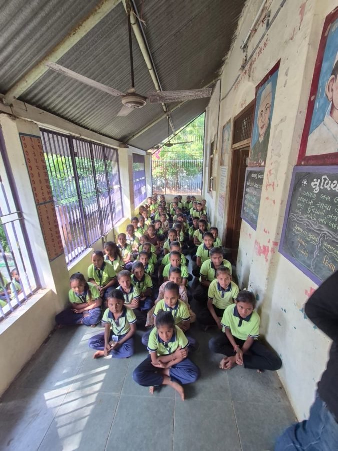 Jacket Distribution, Dhaniyol Prathmik School, Dahegam, November 2025