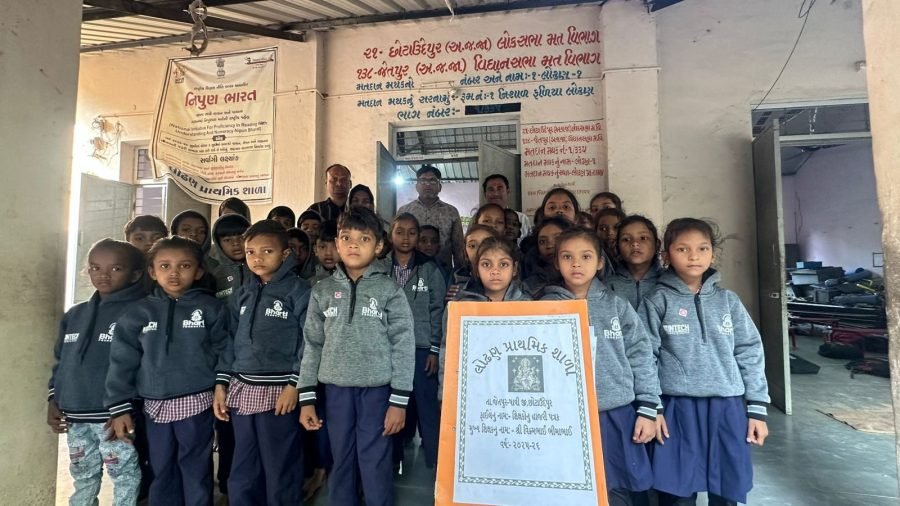 Jacket Distribution, Jalaram and Adarsh Prathmik School, Lodhan Borgha Sihod, November 2025