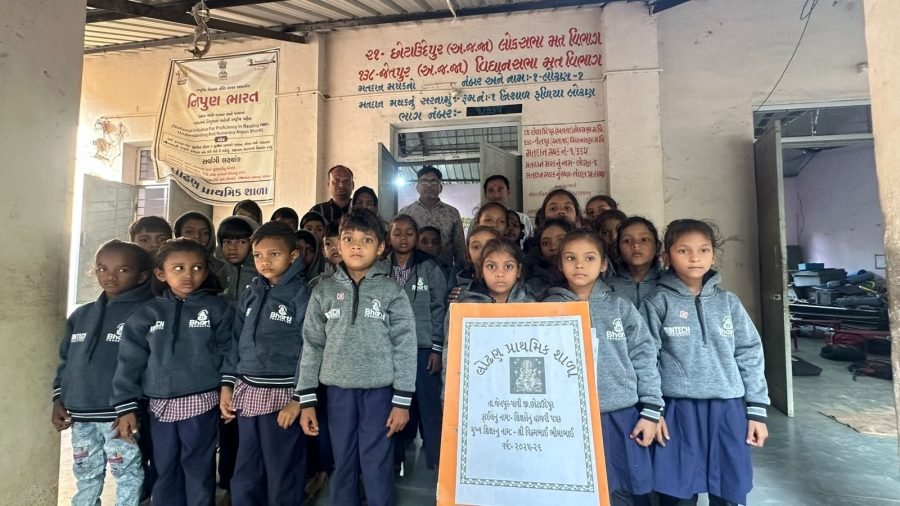 Jacket Distribution, Jalaram and Adarsh Prathmik School, Lodhan Borgha Sihod, November 2025
