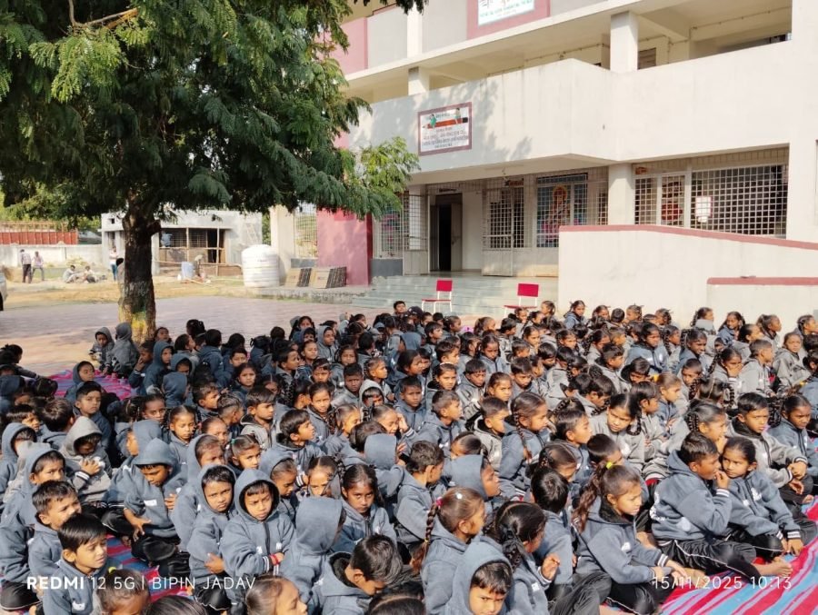 Jacket Distribution, PM Shri Mahemdabad Kanya School and Gadva Prathmik School, November 2025
