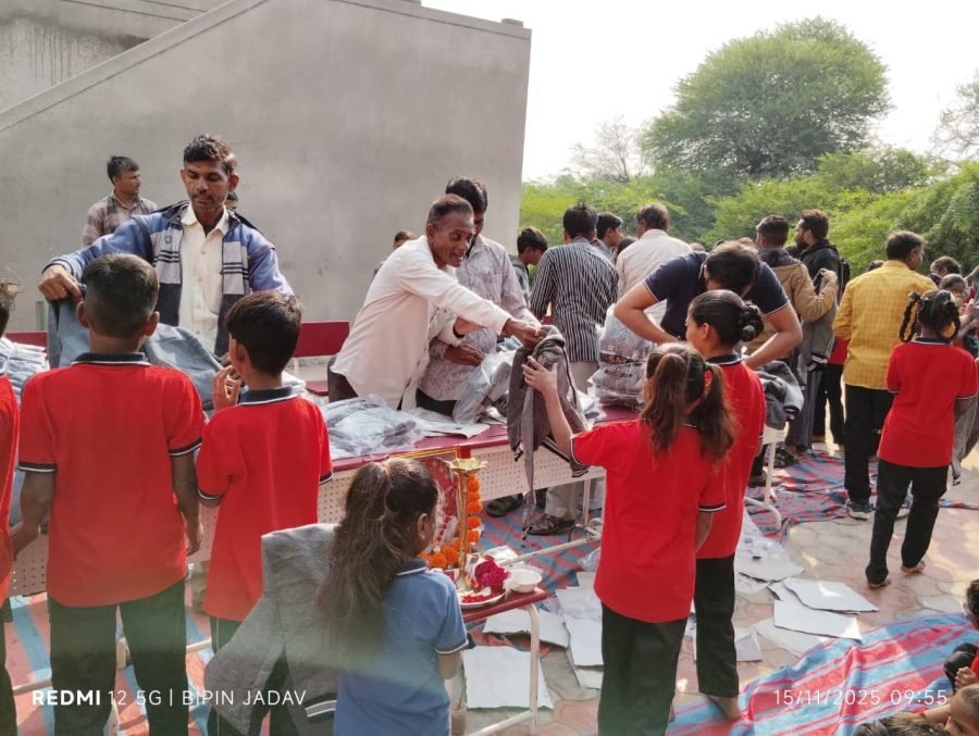 Jacket Distribution, PM Shri Mahemdabad Kanya School and Gadva Prathmik School, November 2025