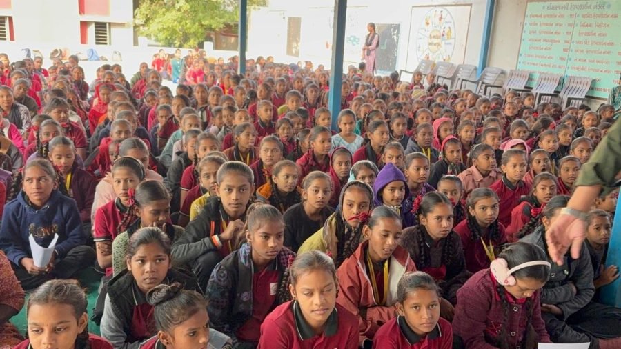 Jacket Distribution, PM Shri Mahemdabad Kanya School and Gadva Prathmik School, November 2025