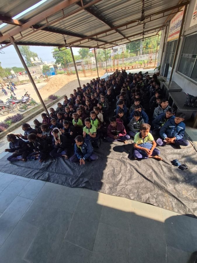 Jacket Distribution, Shri Sachana Pay Center School, November 2025