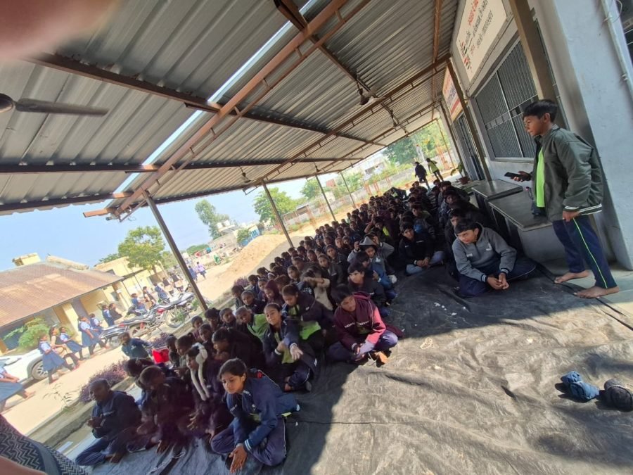 Jacket Distribution, Shri Sachana Pay Center School, November 2025