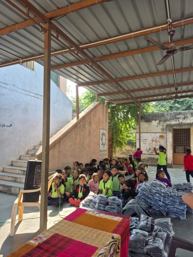 Jacket Distribution, Shri Sachana Pay Center School, November 2025