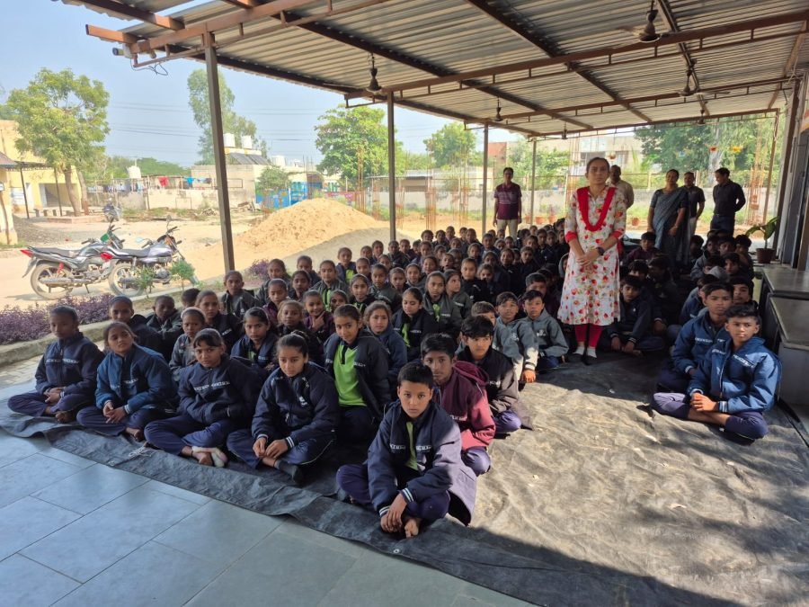 Jacket Distribution, Shri Sachana Pay Center School, November 2025