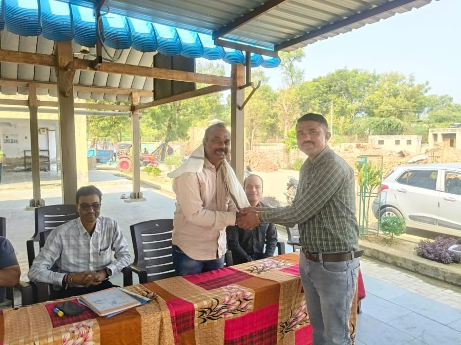 Jacket Distribution, Shri Sachana Pay Center School, November 2025