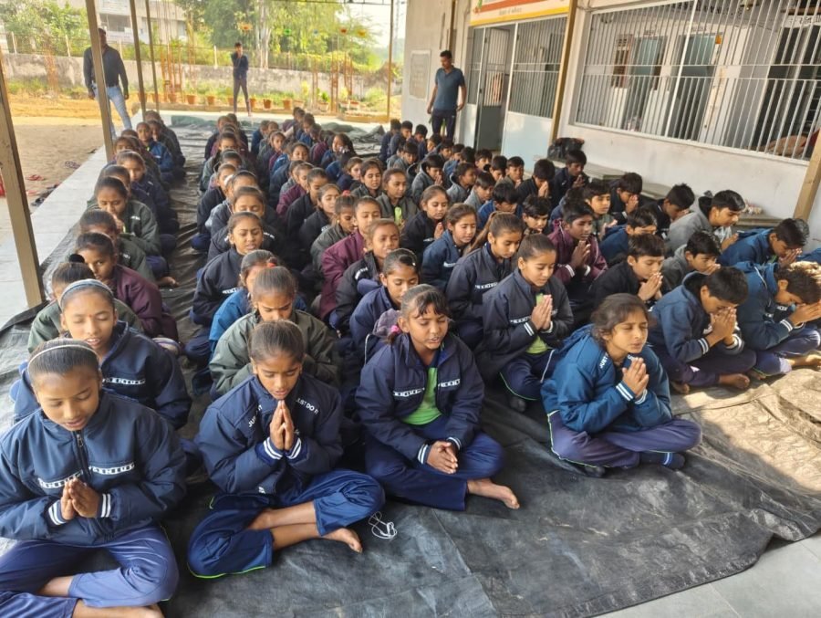 Jacket Distribution, Shri Sachana Pay Center School, November 2025
