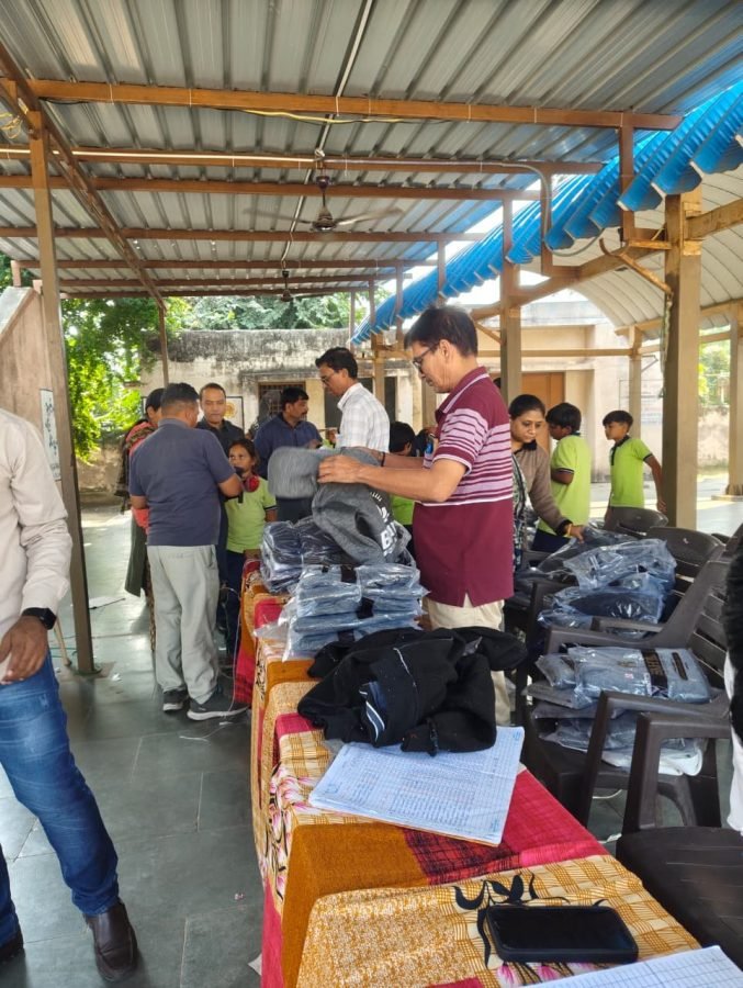 Jacket Distribution, Shri Sachana Pay Center School, November 2025