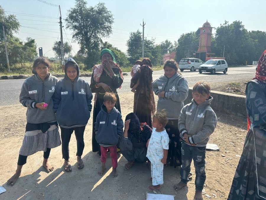 Jacket Distribution, Unjha, November 2025