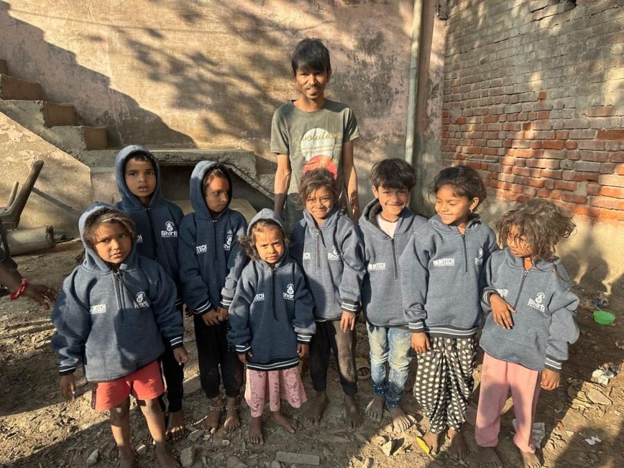 Jacket Distribution, Unjha, November 2025