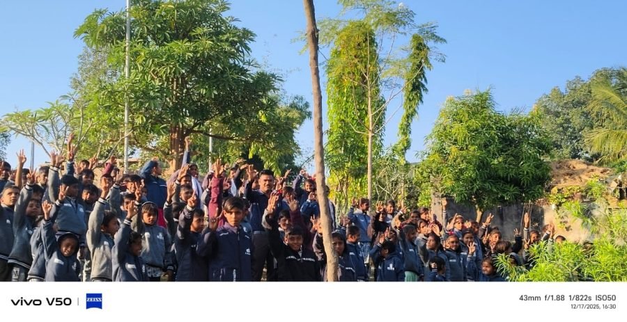 Jacket Distribution, Ranchhava Main Prathmik School, Dhanpur, December 2025