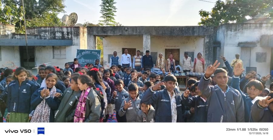 Jacket Distribution, Ranchhava Main Prathmik School, Dhanpur, December 2025