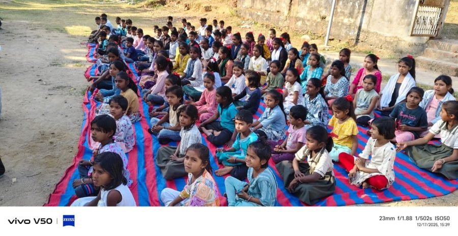 Jacket Distribution, Ranchhava Main Prathmik School, Dhanpur, December 2025