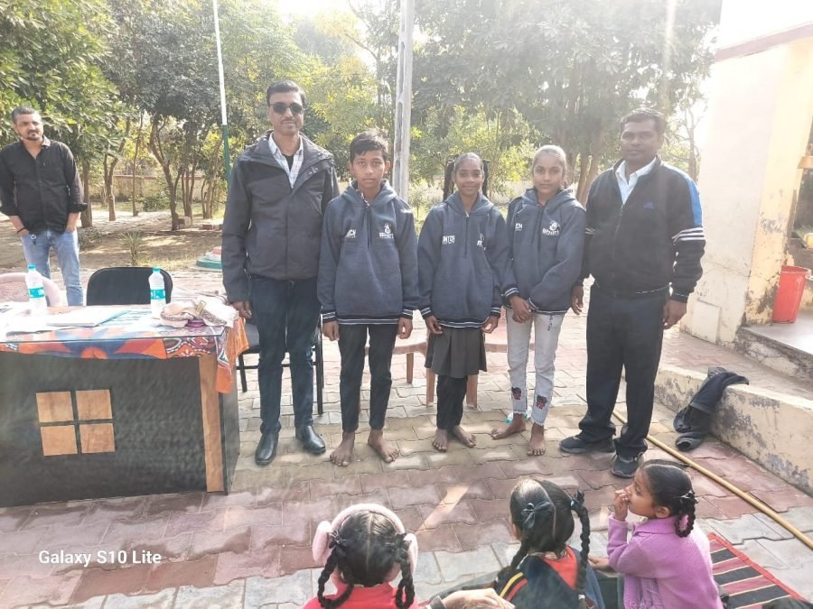 Jacket Distribution, Jaspura Prathmik School, Detroj, January 2026