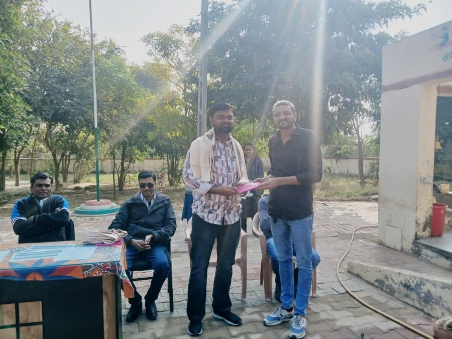 Jacket Distribution, Jaspura Prathmik School, Detroj, January 2026