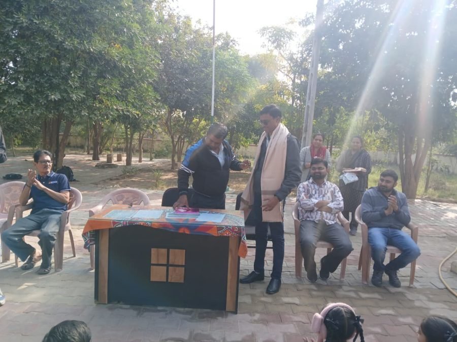 Jacket Distribution, Jaspura Prathmik School, Detroj, January 2026